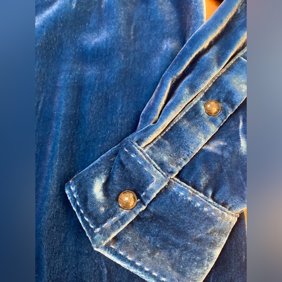 Sundance Blue Western Snap Velvet Shirt XS - Picture 5 of 11